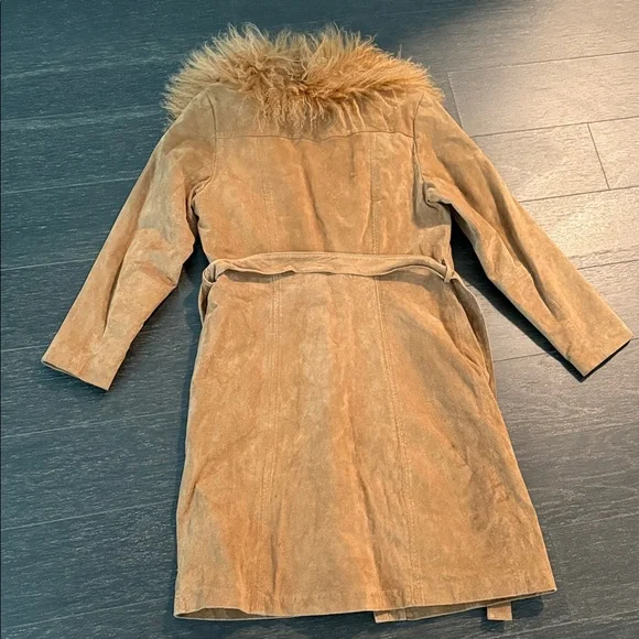 Tan Suede Coat with Mongolian Fur Collar - Picture 8 of 9